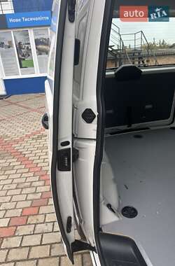 Грузовой фургон Volkswagen Transporter 2021 в 