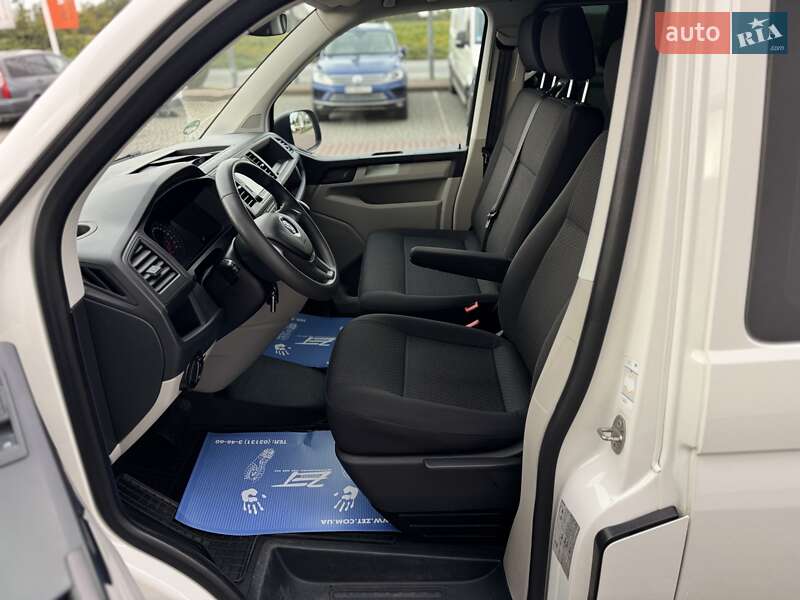 Минивэн Volkswagen Transporter 2018 в Мукачево