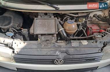 Мінівен Volkswagen Transporter 1999 в  фото 2 Мінівен Volkswagen Transporter 1999 в