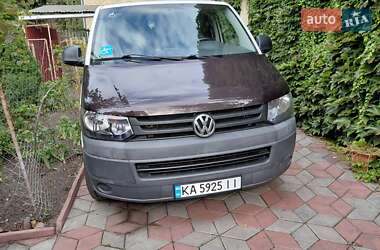 Вантажний фургон Volkswagen Transporter 2011 в 