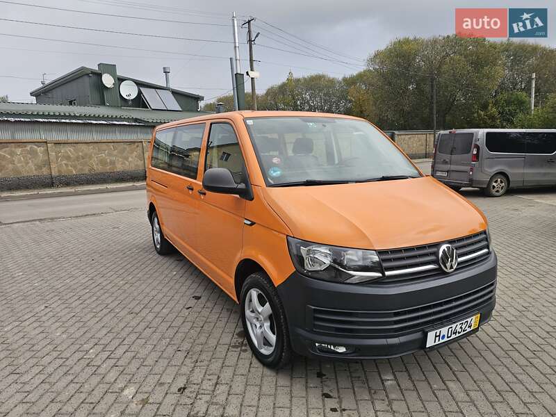 Мінівен Volkswagen Transporter 2018 в Рівному