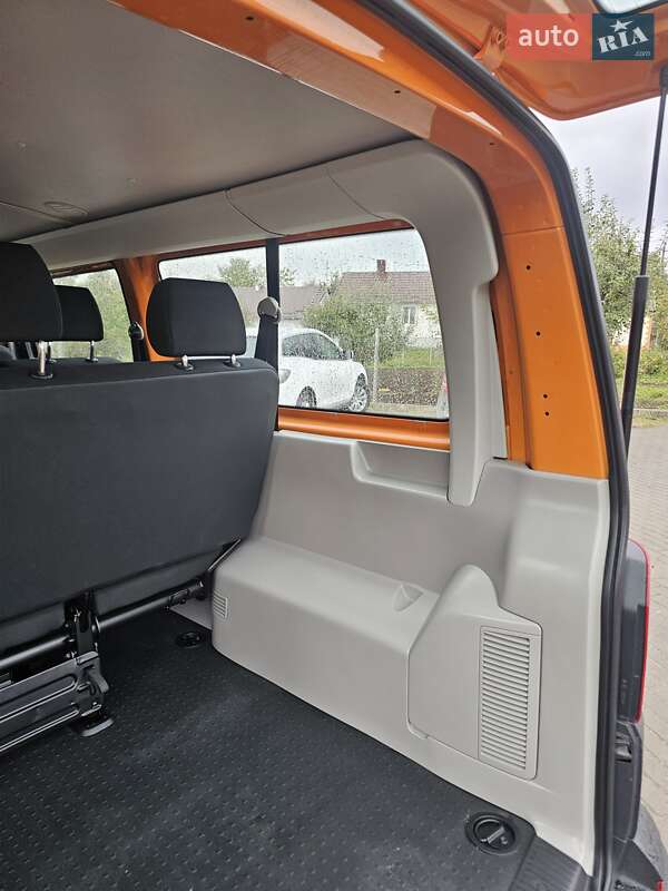 Мінівен Volkswagen Transporter 2018 в Рівному