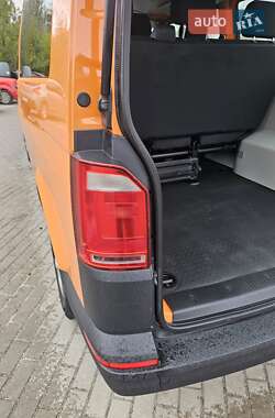 Минивэн Volkswagen Transporter 2018 в 