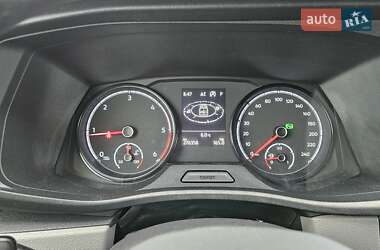 Грузовой фургон Volkswagen Transporter 2020 в 