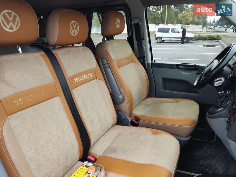 Мінівен Volkswagen Transporter 2007 в Сарнах