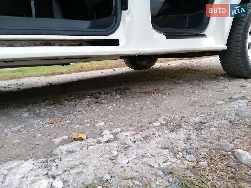 Минивэн Volkswagen Transporter 2006 в Запорожье