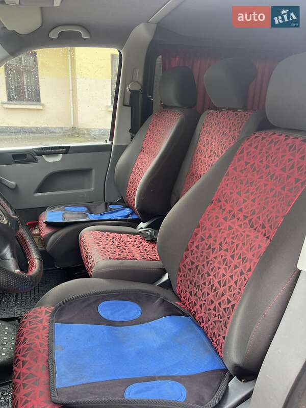 Минивэн Volkswagen Transporter 2007 в Жовкве