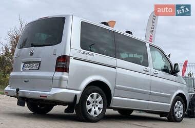 Минивэн Volkswagen Transporter 2009 в 