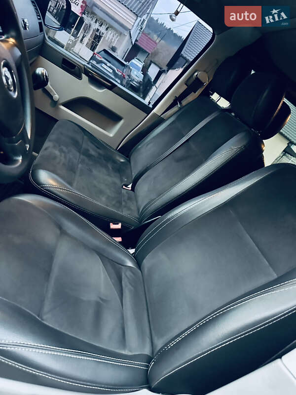 Минивэн Volkswagen Transporter 2010 в Грушево фото 2 Минивэн Volkswagen Transporter 2010 в Грушево