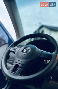 Минивэн Volkswagen Transporter 2010 в 