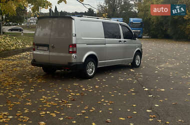 Грузовой фургон Volkswagen Transporter 2013 в 