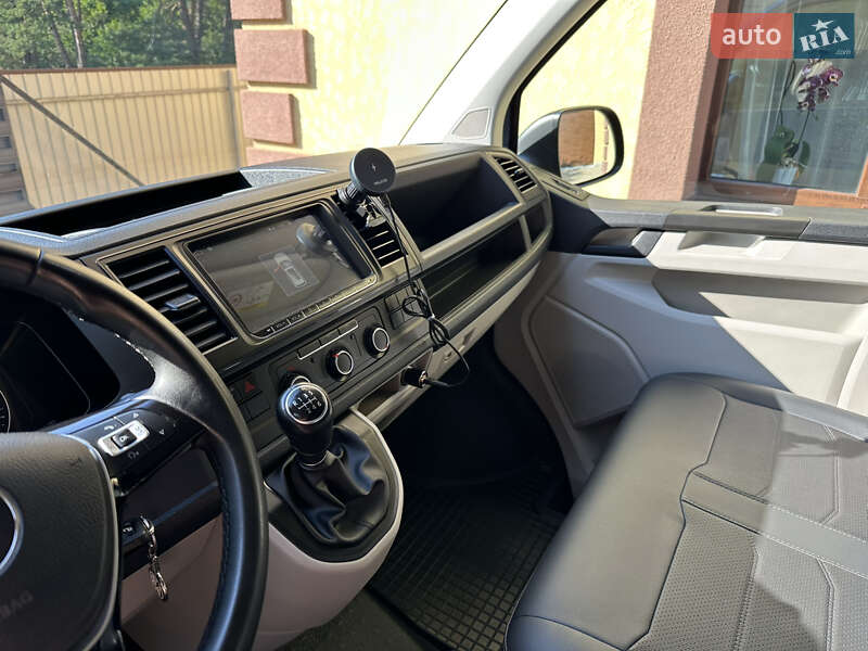 Грузовой фургон Volkswagen Transporter 2016 в Золочеве фото 21 Грузовой фургон Volkswagen Transporter 2016 в Золочеве