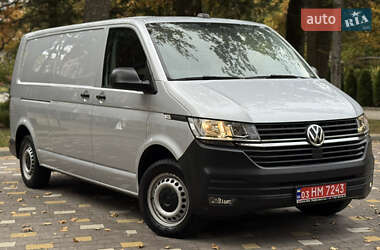 Грузовой фургон Volkswagen Transporter 2021 в 