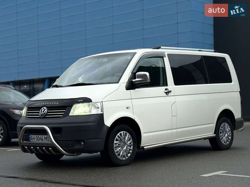 Минивэн Volkswagen Transporter 2009 в Киеве