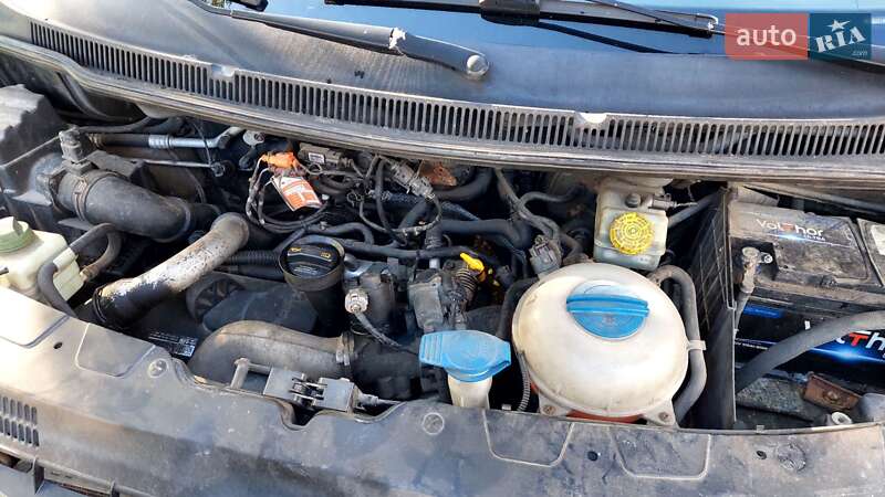 Минивэн Volkswagen Transporter 2007 в Львове