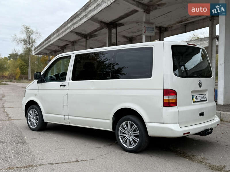Минивэн Volkswagen Transporter 2008 в Смеле
