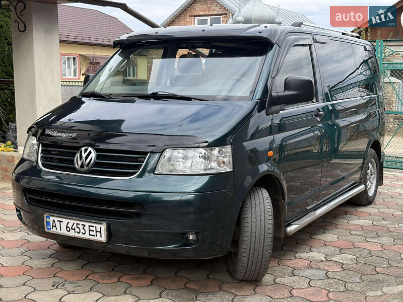 Мінівен Volkswagen Transporter 2005 в Снятині