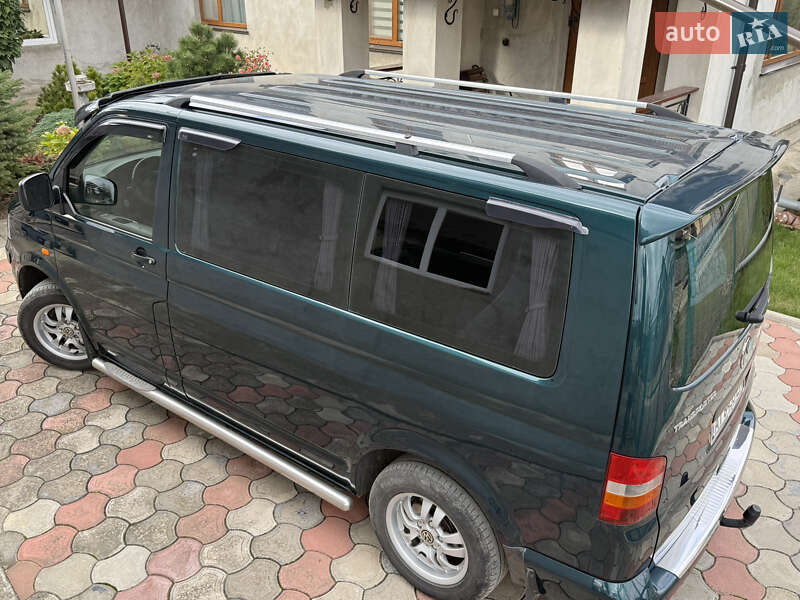 Мінівен Volkswagen Transporter 2005 в Снятині