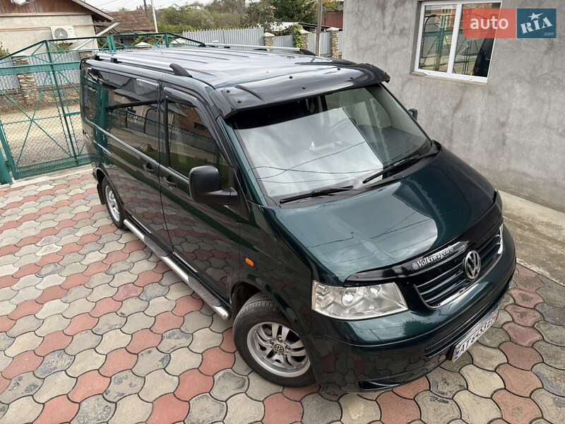 Мінівен Volkswagen Transporter 2005 в Снятині
