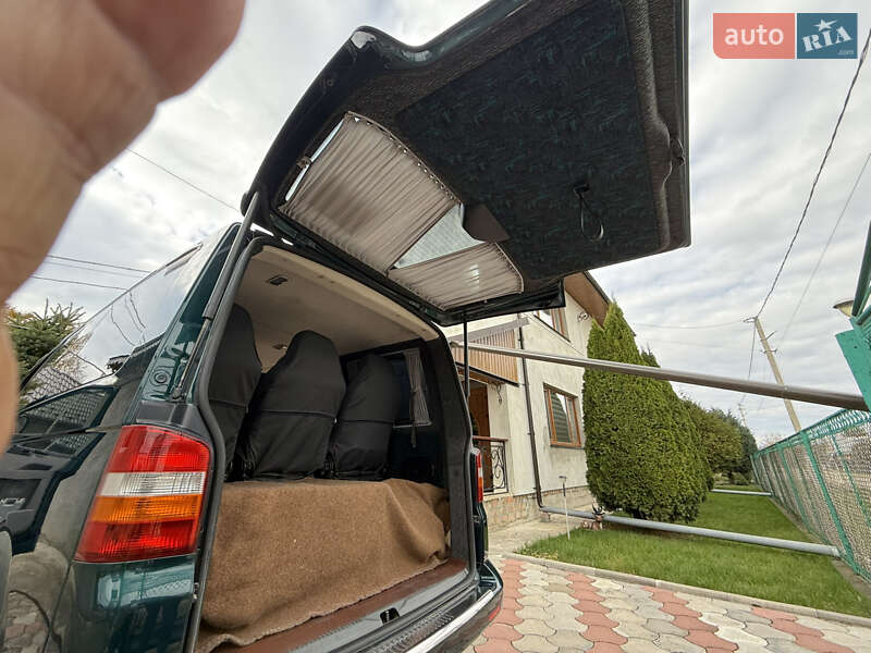 Мінівен Volkswagen Transporter 2005 в Снятині