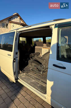 Мінівен Volkswagen Transporter 2006 в 
