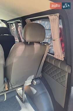 Минивэн Volkswagen Transporter 2014 в 