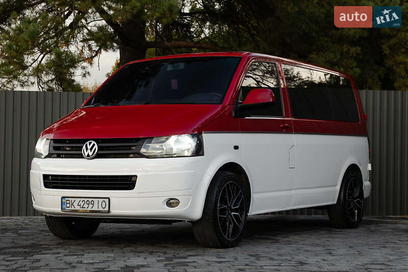 Грузопассажирский фургон Volkswagen Transporter 2011 в Ровно фото 18 Грузопассажирский фургон Volkswagen Transporter 2011 в Ровно