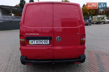 Грузовой фургон Volkswagen Transporter 2005 в  фото 2 Грузовой фургон Volkswagen Transporter 2005 в