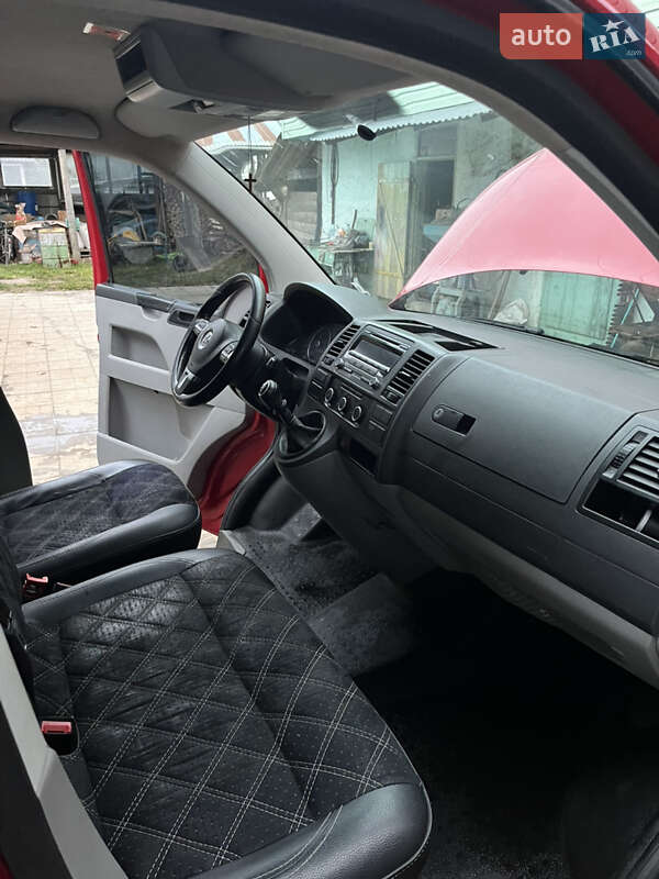 Грузопассажирский фургон Volkswagen Transporter 2014 в Чернигове фото 6 Грузопассажирский фургон Volkswagen Transporter 2014 в Чернигове