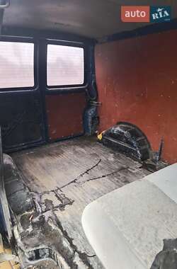 Грузовой фургон Volkswagen Transporter 2001 в 