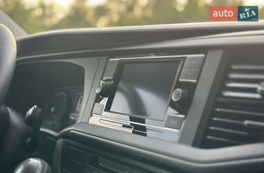 Грузовой фургон Volkswagen Transporter 2020 в 