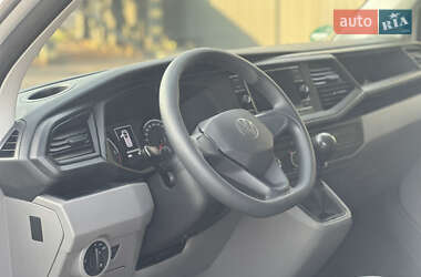 Грузовой фургон Volkswagen Transporter 2020 в 