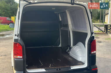 Грузовой фургон Volkswagen Transporter 2020 в 