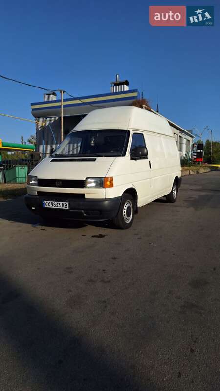 Грузовой фургон Volkswagen Transporter 2001 в Харькове