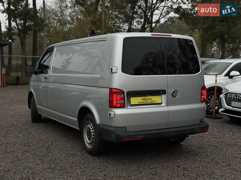 Грузовой фургон Volkswagen Transporter 2016 в Умани фото 2 Грузовой фургон Volkswagen Transporter 2016 в Умани