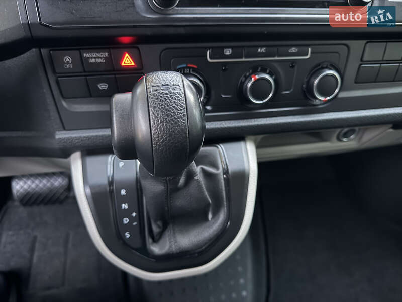 Вантажний фургон Volkswagen Transporter 2018 в Рівному фото 27 Вантажний фургон Volkswagen Transporter 2018 в Рівному