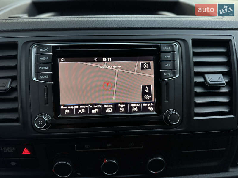Вантажний фургон Volkswagen Transporter 2018 в Рівному фото 33 Вантажний фургон Volkswagen Transporter 2018 в Рівному