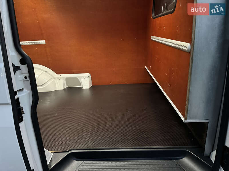 Вантажний фургон Volkswagen Transporter 2018 в Рівному фото 44 Вантажний фургон Volkswagen Transporter 2018 в Рівному