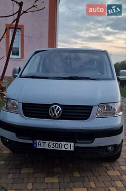 Мінівен Volkswagen Transporter 2008 в Коломиї