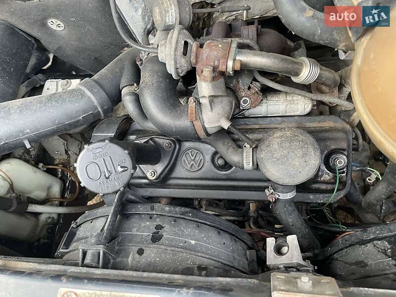 Мінівен Volkswagen Transporter 1994 в Сваляві фото 3 Мінівен Volkswagen Transporter 1994 в Сваляві