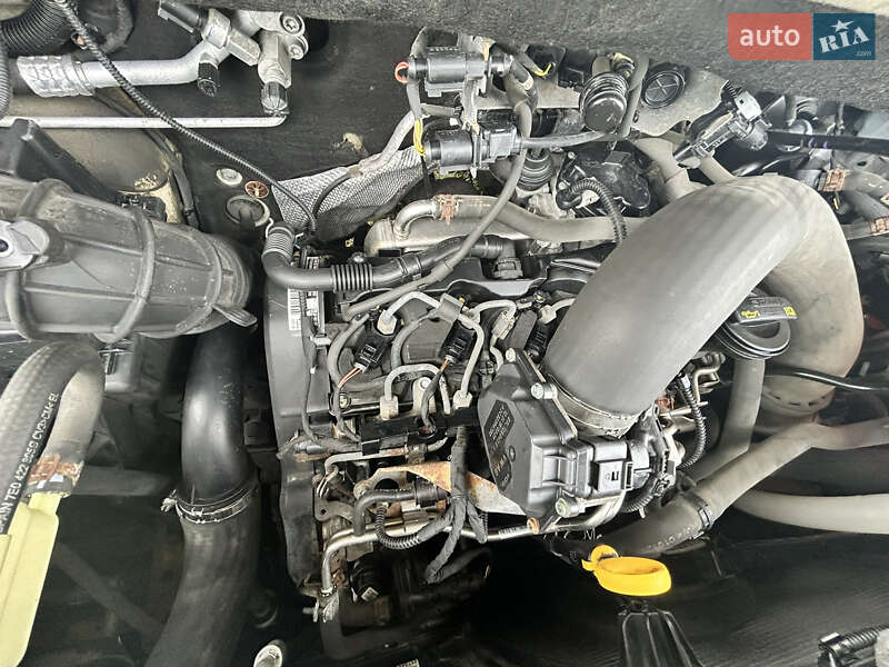 Грузовой фургон Volkswagen Transporter 2015 в Киеве