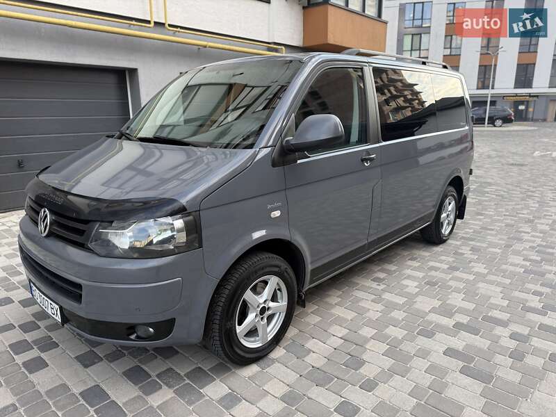 Минивэн Volkswagen Transporter 2014 в Ивано-Франковске