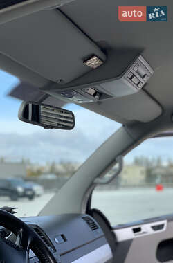 Минивэн Volkswagen Transporter 2009 в 