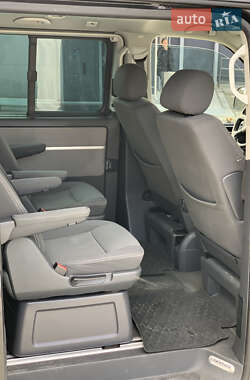 Минивэн Volkswagen Transporter 2009 в 