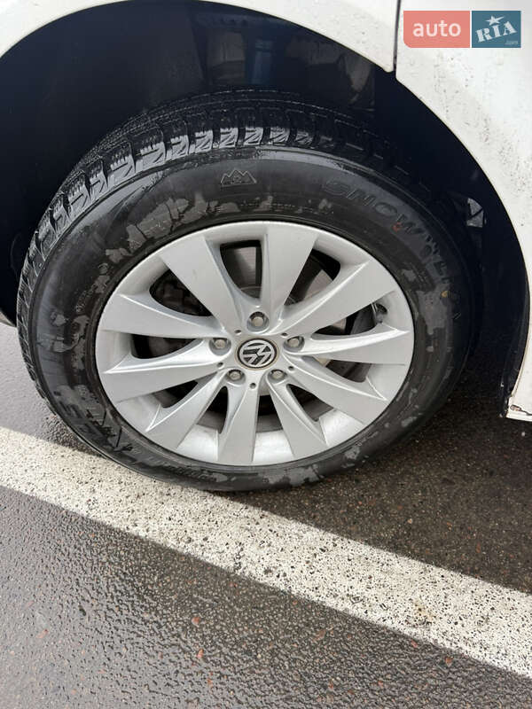 Грузовой фургон Volkswagen Transporter 2015 в Львове фото 5 Грузовой фургон Volkswagen Transporter 2015 в Львове