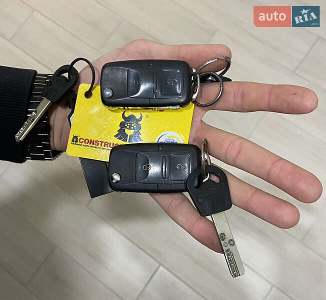 Минивэн Volkswagen Transporter 2006 в Софиевской Борщаговке