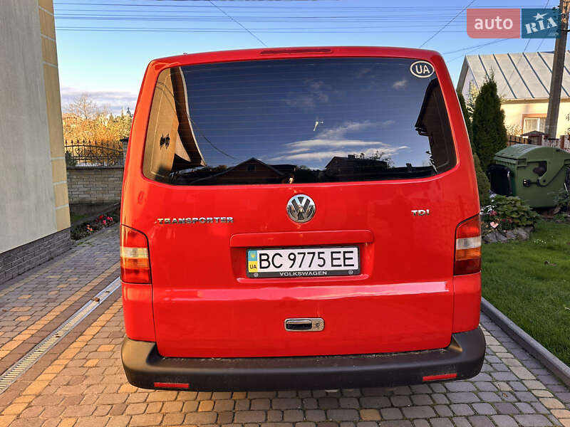 Минивэн Volkswagen Transporter 2003 в Николаеве
