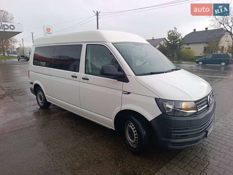 Минивэн Volkswagen Transporter 2016 в Мостиске