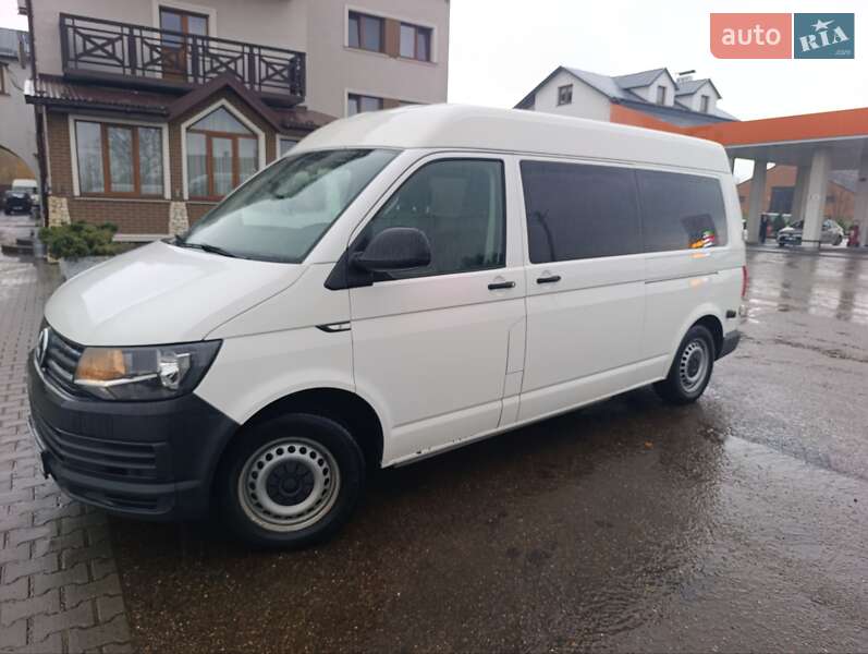 Минивэн Volkswagen Transporter 2016 в Мостиске