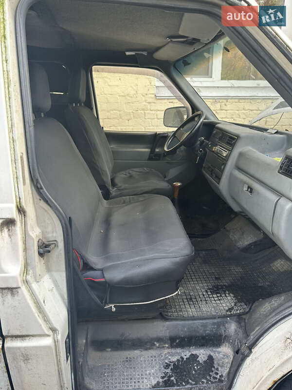 Мінівен Volkswagen Transporter 1994 в Києві фото 5 Мінівен Volkswagen Transporter 1994 в Києві